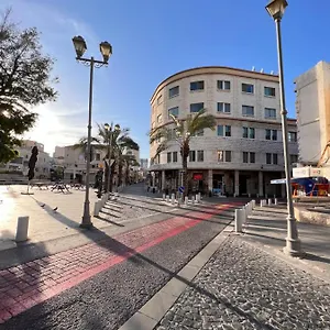 Paris Square Downtown Апартаменты Хайфа